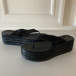 NWOB Free People Haven Thong Flatform Black Platform Y2K Sandals Sz 39